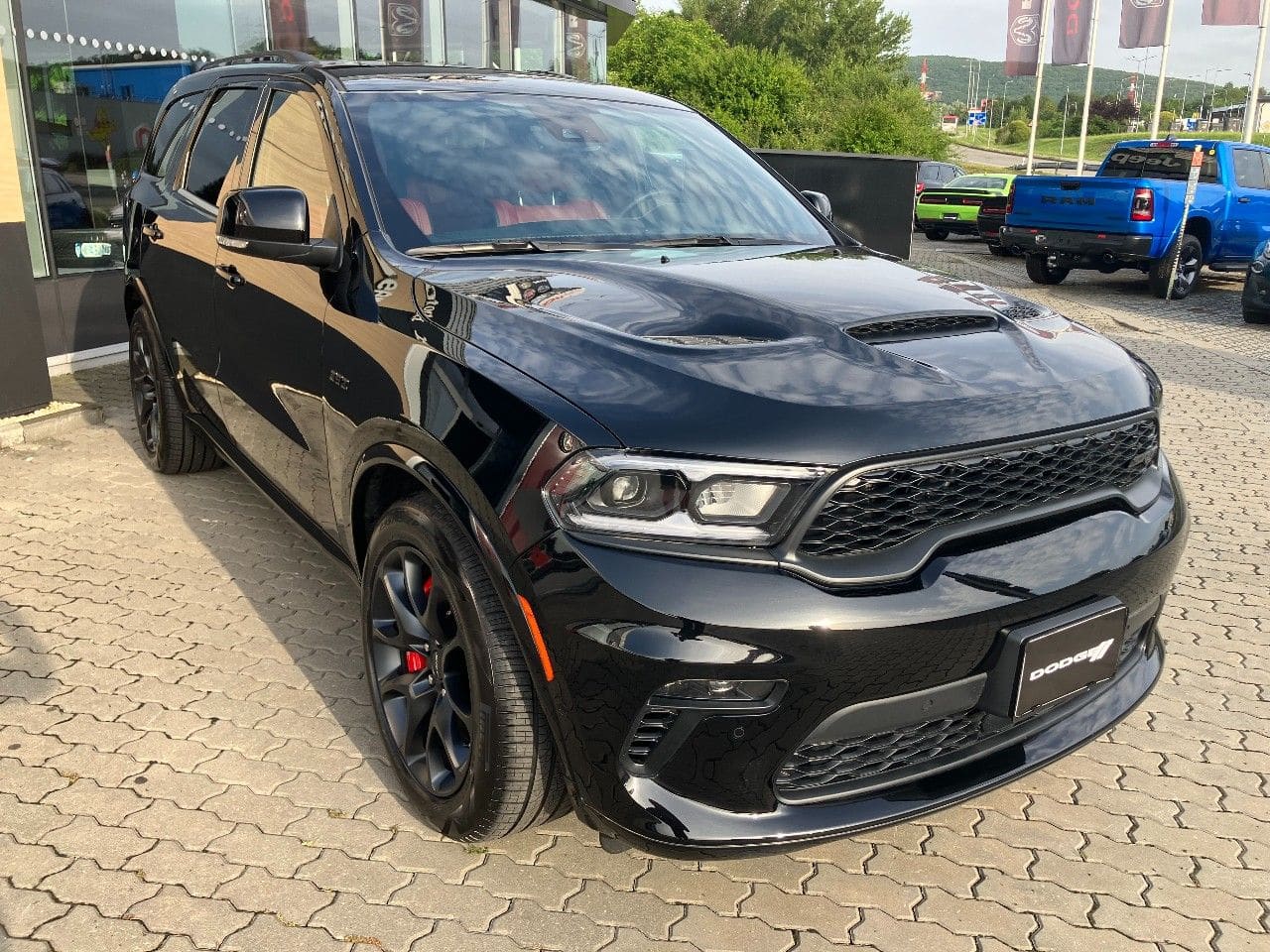 Dodge Durango 6.4 V8 SRT BLACK PREMIUM