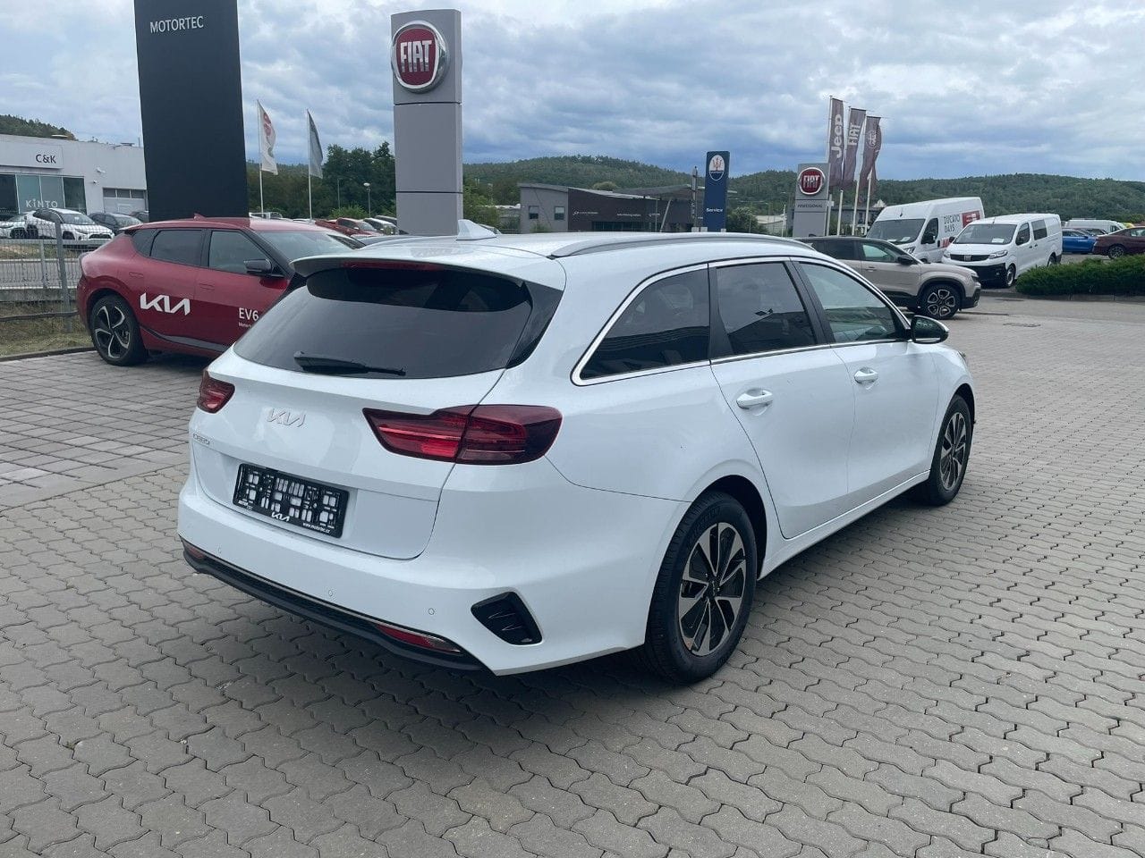 Kia Ceed SW 1,5 T-GDi GPF SW TOP MY25