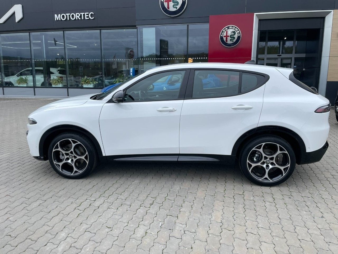 Alfa Romeo Tonale 1.5 Turbo e-Hybrid 160k AUT7 Trenta 30 MY24