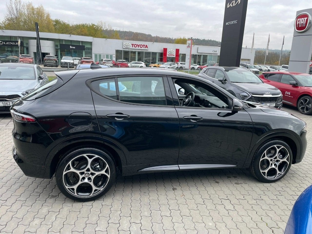 Alfa Romeo Tonale 1.5 Turbo e-Hybrid 160k AUT7 Trenta 30 MY24