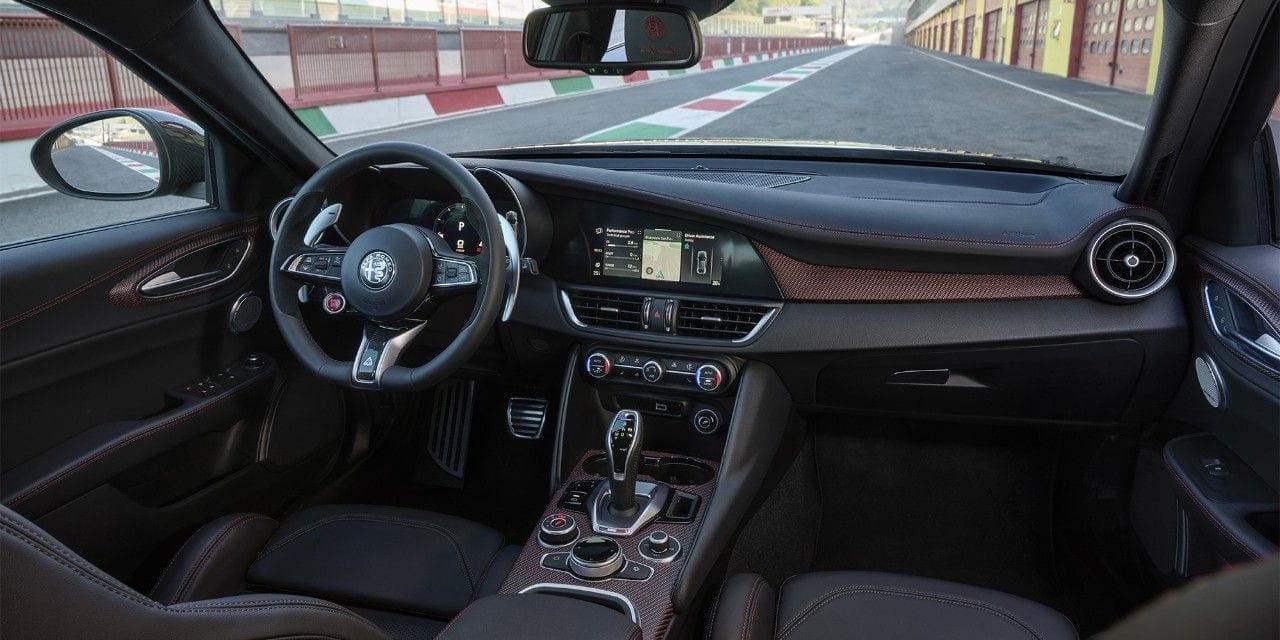 Alfa Romeo Giulia 2.9 V6 BITURBO 520K AT8 QV Super Sport