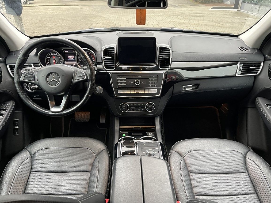 Mercedes-Benz GLE GLE 350 BlueTEC 4MATIC-Air, AMG-paket