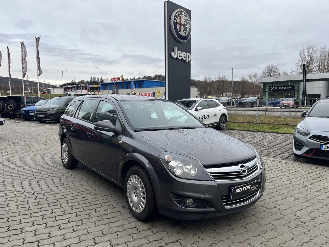 Opel Astra 1.6 16V 85kW Enjoy Caravan