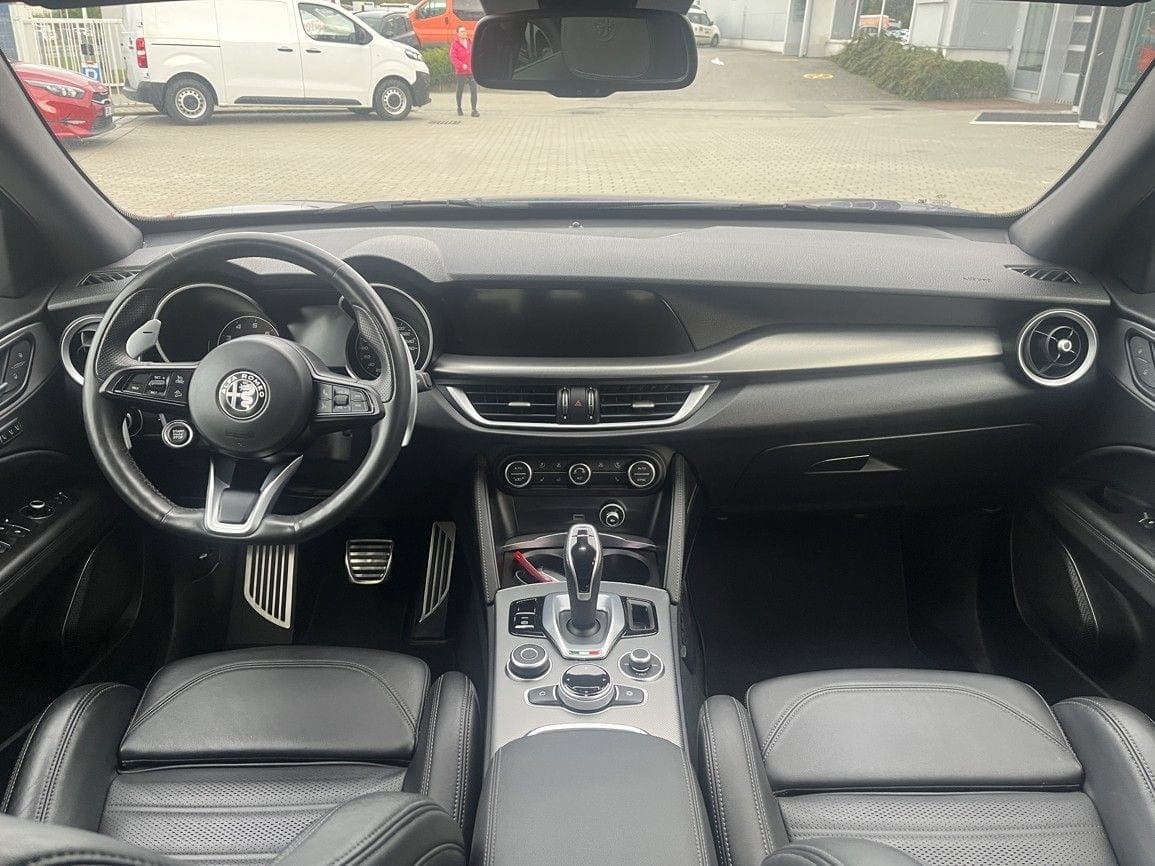 Alfa Romeo Stelvio 2.0 Turbo VELOCE 280k AT8 MY21