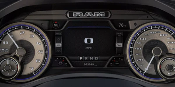 ram-interier-digitalni-budiky